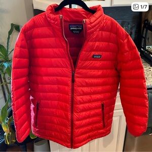Patagonia Down Sweater Jacket Red Full Zip Men’s XL (L) Lightweight Puffer.